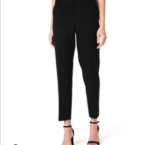 Jones New York Grace Ankle Pants; Black; size 6